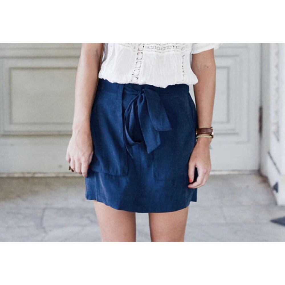 Old Navy Tie-Belt Soft Skirt Midnight River Distressed Cargo Utility Belted Mini - Picture 4 of 10